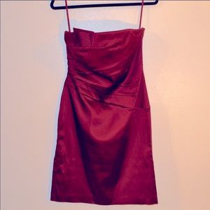 White House Black Market Wine Red Dress strapless 6